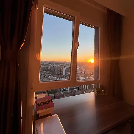 Apartment Bright & City View *